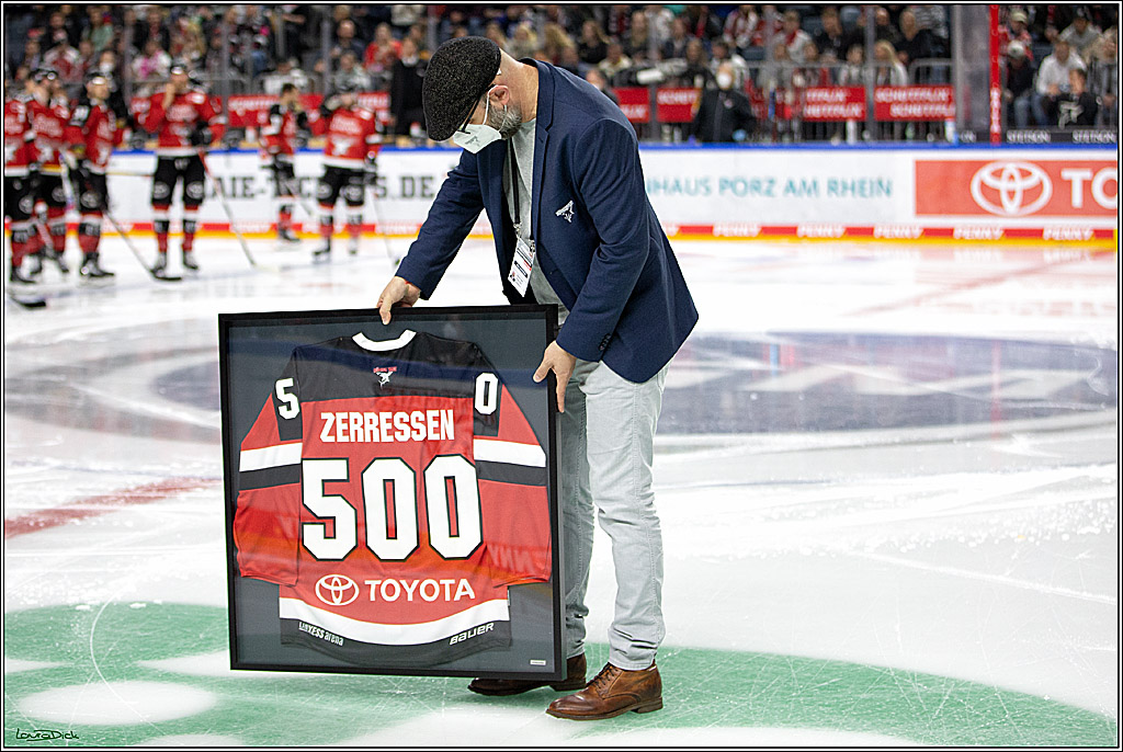 PENNY DEL; Koelner Haie- Bietigheim Steelers; Koeln, 19.11.2021